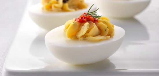 طرز تهیه تخم مرغ شکم پر