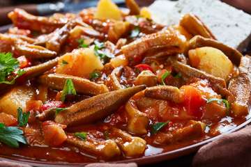خورشت بامیه با گوشت