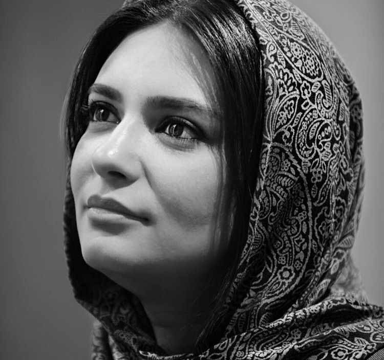 بیوگرافی لیندا کیانی