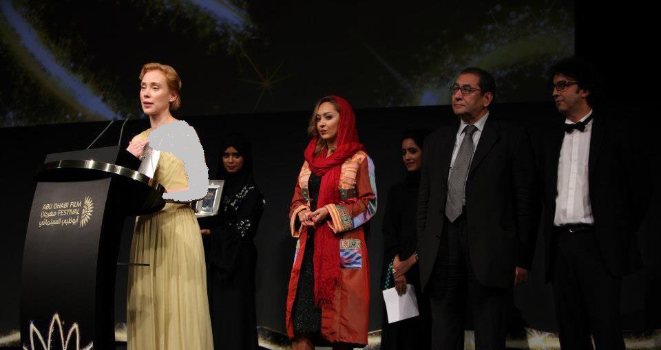 بیوگرافی نیکی کریمی