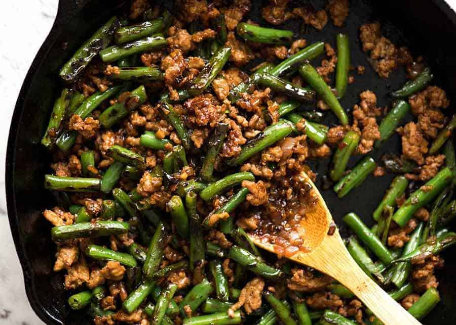 خورشت لوبیا سبز با گوشت
