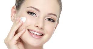 استفاده از مرطوب کننده برای پوست