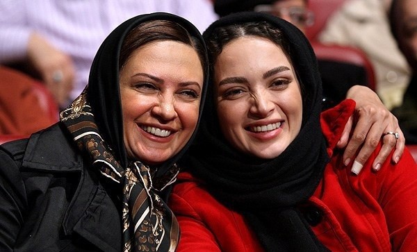 بیوگرافی بازیگر ایرانی لعیا زنگنه در پورتال جامع فرانیاز فراتراز نیاز هر ایرانی .
