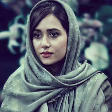 بیوگرافی پریناز ایزدیار