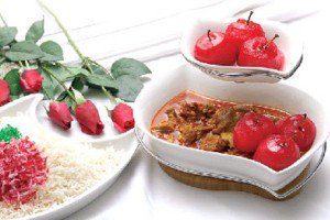 خورشت سیب سرخ